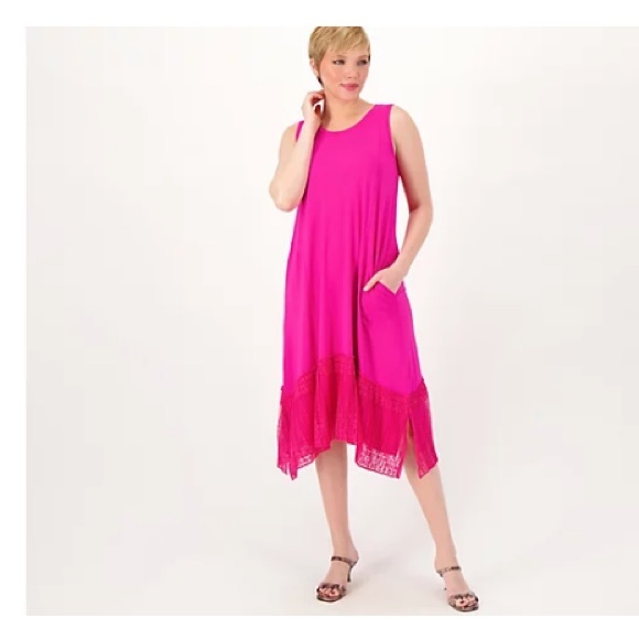 New brim QVC
LOGO by Lori Goldstein Regular Rayon 230
Dress with Broomstick Lace - Picture 2 of 13